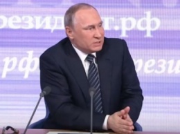Путин предложил крымчанам "потерпеть немного" без электричества