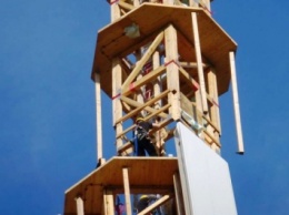 Немецкие инженеры построили 100-метровый ветрогенератор из дерева