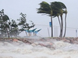 Мощнейший шторм поразил Фиджи