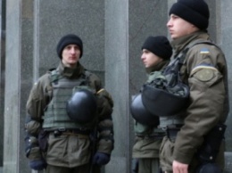 Нацгвардия: На военнослужащих НГУ в Киеве пытаются оказывать деструктивное психологическое влияние