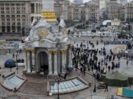 Участники протеста на Майдане близки к капитуляции