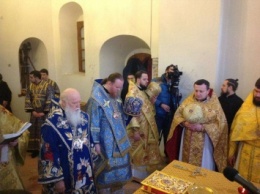 Филарет отслужил первую литургию в Малой Софии