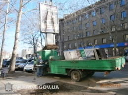 В Николаеве продолжают бороться с незаконной рекламой