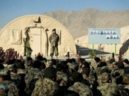 Афганские войска сдали талибам территорию на юге страны