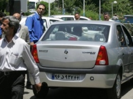Renault расширит в Иране производство автомобилей Logan и Sandero