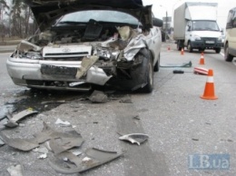 В Киеве водитель, который только получил права, устроил жестокую аварию