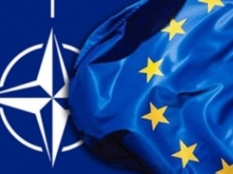 НАТО в четыре раза увеличит расходы на оборону из-за России