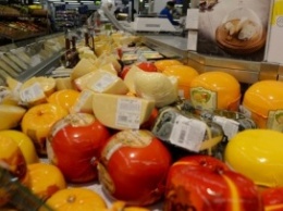 В правительстве отказались запрещать торговлю санкционными продуктами