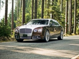 В Женеве Bentley презентует спортивный седан Flying Spur V8 S