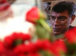 В Москве на марш памяти Немцова собралось 20 тысяч человек