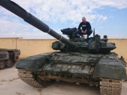 Американский ПТУР против российского танка: в сети появилась запись боя повстанцев против Т-90