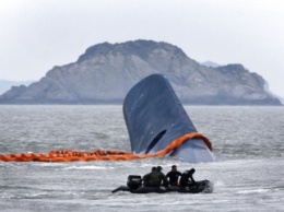 В Желтом море в результате столкновения двух судов погибли пять человек