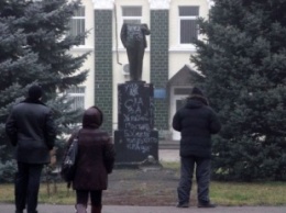 Полтава остается единственным областным центром, где не началась декоммунизация, - губернатор