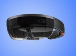 Microsoft принимает заказы на HoloLens