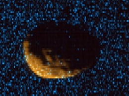 NASA: Зонд MAVEN получил первые снимки Фобоса в ультрафиолете