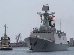 СМИ: Китайские корабли взяли под контроль атолл Джексона