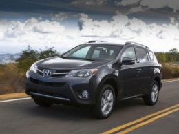 Toyota RAV4 получил в России новую комплектацию "Престиж Black"