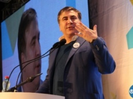 Саакашвили знает, за что киевская элита его очень не любит