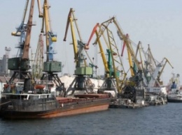 "Власти Крыма" решили усилить охрану торговых портов