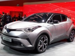 В Женеве показан серийный кроссовер Toyota C-HR