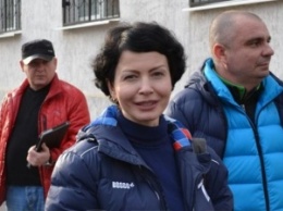 "Журналист или проститутка?": Вера Савченко поругалась с автором "распятого мальчика"