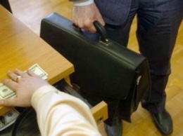 Чиновнику Госэкспортконтроля Головатому предъявлено обвинение за взятку в 250 тыс. долларов