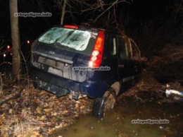 ДТП в Житомире: прокурор на Ford Fiesta перевернулся и погиб - не был пристегнут? ФОТО