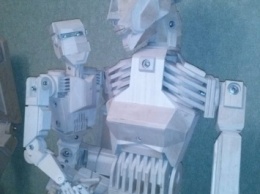 Запорожский умелец создал робота-ребенка (ФОТО)