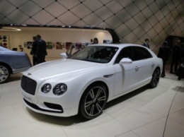 Женева2016 | Bentley Flying Spur V8 S