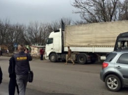 На активистов, которые блокируют фуры в Чернигове, готовится нападение "титушек"