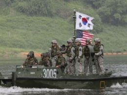 Предупреждение для КНДР: стартуют крупнейшие совместные учения Южной Кореи и США