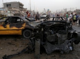 Кровавый теракт в Ираке: смертник взорвал колонну машин на КПП. Более 30 человек погибли