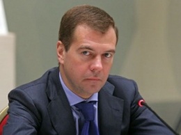 На железную дорогу Крыму власти РФ потратит почти семь миллиардов рублей - Д.Медведев