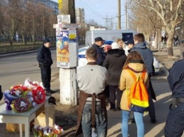 Конфликт на цветочном рынке в Николаеве: Предприниматели силой выгоняли конкурента с документами на торговлю