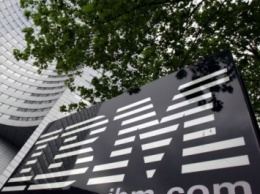 Компания IBM приступила к сокращению 111 тысяч сотрудников