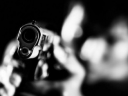 Одессит из пистолета расстрелял видеокамеру соседа