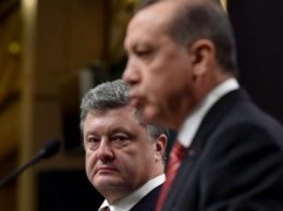 Порошенко предложил Турции присоединиться к переговорам по деоккупации Крыма