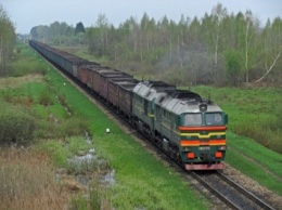 В Амурской области с рельсов сошел грузовой поезд