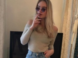 Дочь Дмитрия Пескова разочаровала подписчиков снимком с сигаретой