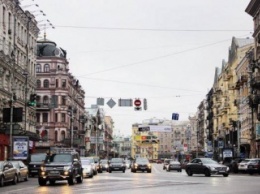 Киевские дороги загружены на 2 балла