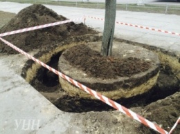 Несколько старых захоронений раскопали в центре Борисполя