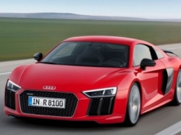 Базовая версия суперкара Audi R8 получит двигатель от модели S4