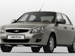 АвтоВАЗ начал поставку «ультра бюджетной» Lada Priora к дилерам