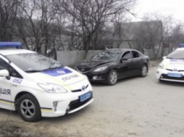 В Полтаве пьяный мужчина покатался на чужой «Мазде»