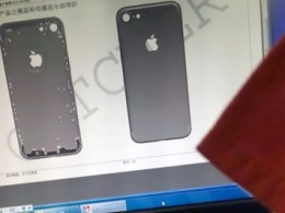 Первые фото iPhone 7 и iPhone Pro: дизайн без антенных вставок и двойная камера