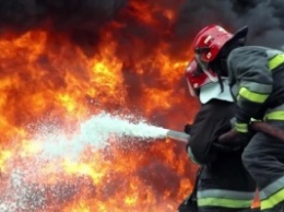 В Петроградском районе Петербурга загорелось историческое здание