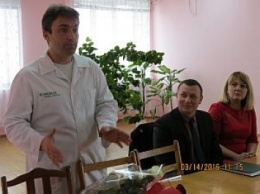 Коллективу городской больницы представили нового главного врача