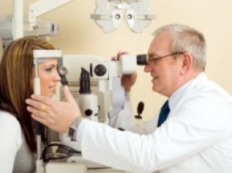 В Мариуполе на диспансерном учете состоит порядка 100 человек, ослепших от глаукомы