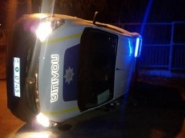 Пьяный водитель на ВАЗе врезался в полицейский Renault