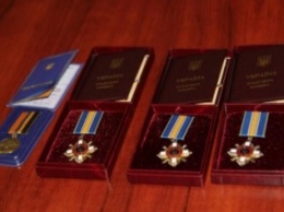 В Кременчуге посмертно наградили четырех погибших Героев АТО